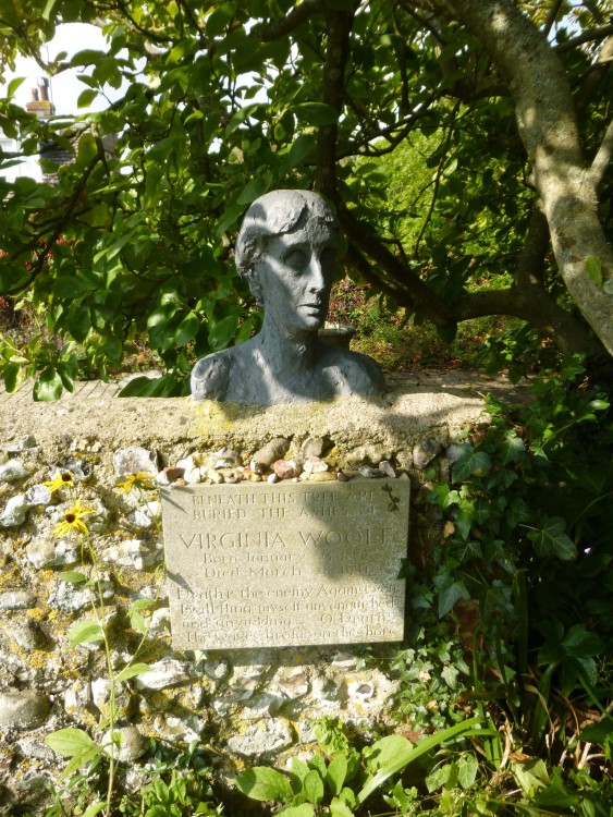 Virginia Woolf modelled by Stephen Tomlin, in the Monks House garden